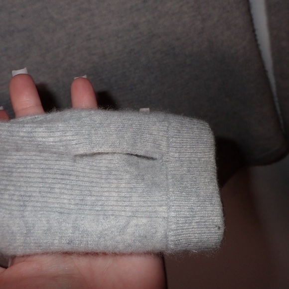 Lululemon Sit in Lotus Cardigan Sweater 100% Cashmere - Picture 3 of 8